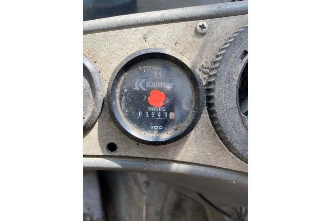 KALMAR DCD 90-6L FORKLIFT - PERKINS ENGINE - 3940 HOURS - Image 5 of 8