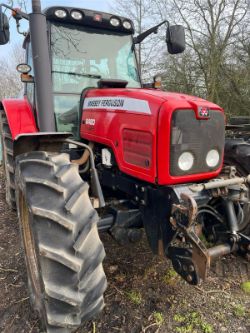2004 MASSEY FERGUSON 6480 DYNASHIFT TRACTOR