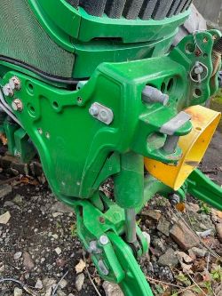 2018 JOHN DEERE 6175R - 8900 HOURS
