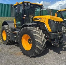 2018 JCB FASTRAC 4220 8000H