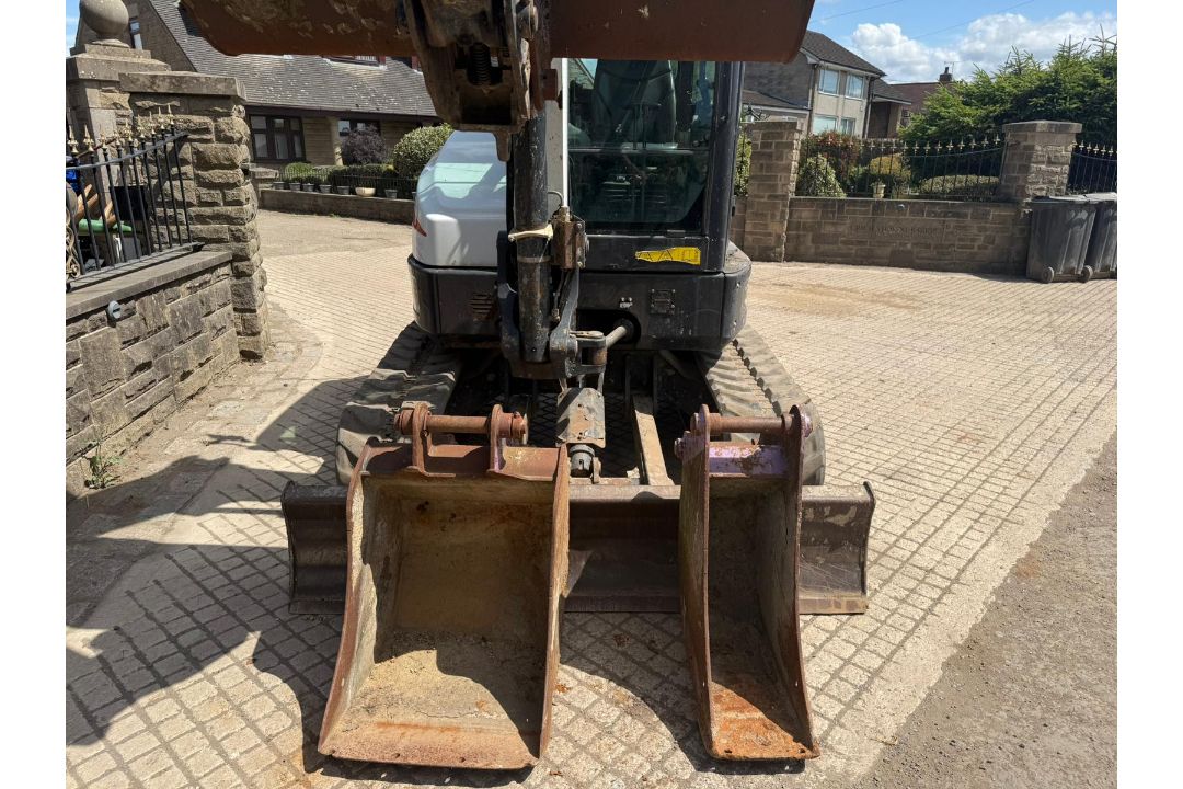 2019 BOBCAT E45 MIDI EXCAVATOR - RUNS AND DRIVES - 2484 HOURS - Image 21 of 22