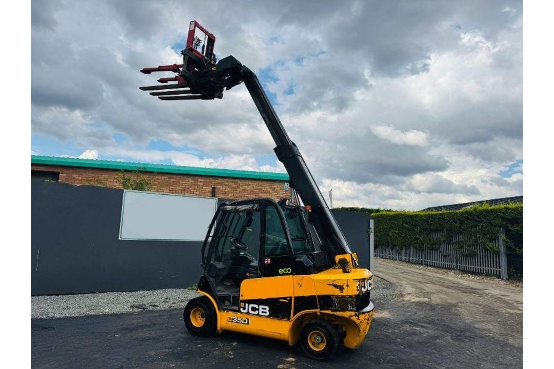 JCB 35D TELETRUK*YEAR 2017* C/W HYDRAULIC BAIL GRAB* - Image 5 of 13