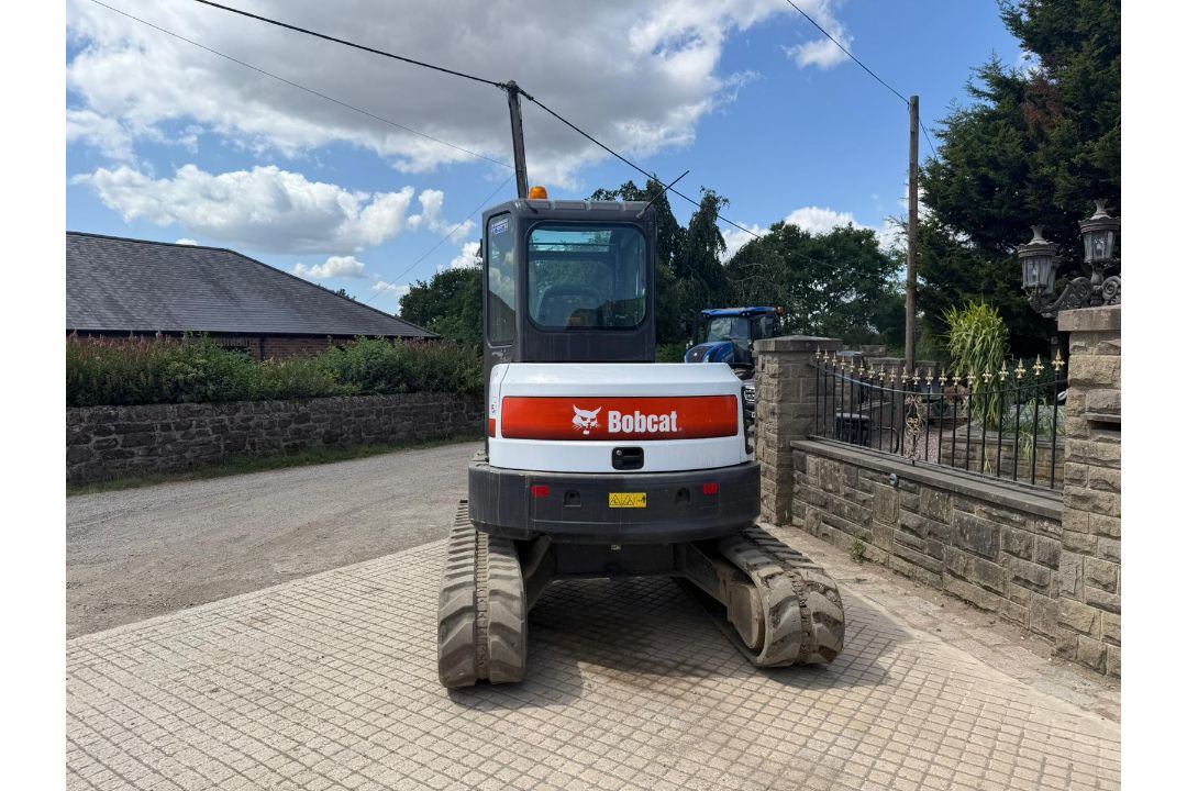 2019 BOBCAT E45 MIDI EXCAVATOR - RUNS AND DRIVES - 2484 HOURS - Image 11 of 22