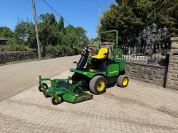 JOHN DEERE 1445 4WD OUTFRONT RIDE ON MOWER WITH JOHN DEERE 62” ROTARY DECK