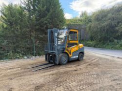 NEW/UNUSED 2025 YANGFT CPCD30 3 TON DIESEL COUNTERBALANCE FORKLIFT