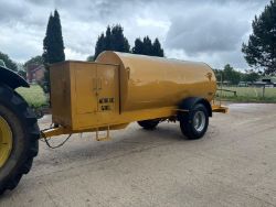 5700 LITRE FUEL BOWSER - 500 LITRE ADBLUE BOWSER