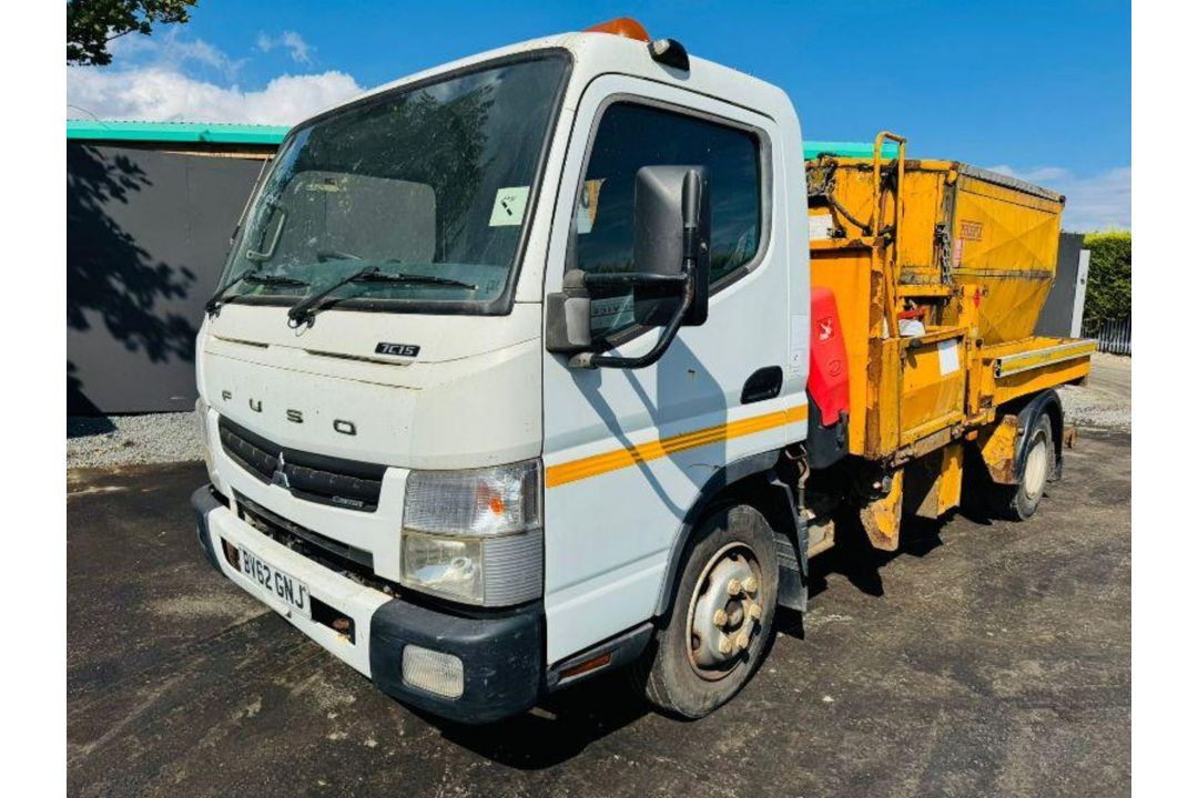 2012 MITSUBISHI FUSO CANTER 7C15 34 HCV *135900 MILES* AUTOMATIC* OPEN TOP ROOF* - Image 1 of 17