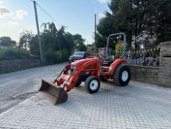 KIOTI CK25 25HP 4WD COMPACT TRACTOR WITH KIOTI KL130 FRONT LOADER AND BUCKET
