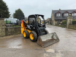 2013 JCB ROBOT 135ECO POWERBOOM WHEELED SKIDSTEER LOADER.