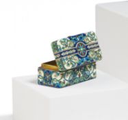 Rechteckige Dose mit floralem Cloisonnédekor