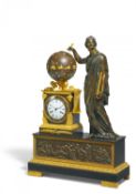 Monumentale Pendule Urania mit drehbarem Planetarium
