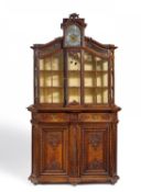 Vitrinen-Aufsatz-Schrank mit Uhr