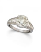 Markanter Diamant-Ring