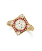 Filigraner Diamant-Rubin-Ring