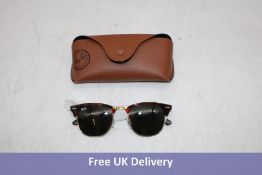 Ray-Ban Clubmaster RB3016 Sunglasses, Frames Mock Tortoise On Arista, Lenses Green