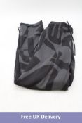 Nike Jordan Standard Fit Sport Hoop Fleece Bottoms, Black/Grey Camo, Size S