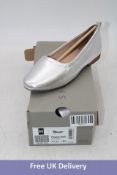 Clarks Fawna Soft Shoes, Silver Metallic, UK Size 4.5
