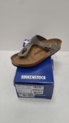 Birkenstock Women's Gizeh Sandals, Regular Fit, Stone, Size UK 5.5