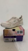 Skechers Sport Active Women's Trainers, Beige UK 3. Box damaged