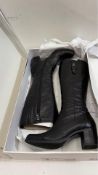 Geox Women's Anylla Knee High Boot, Black, UK 7, Lightly Used