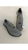 Crocs Men's Literide 60 Pacer Trainers, Grey, UK 8