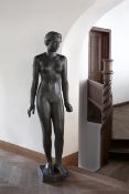 Georg Kolbe. ”Stehende Frau”. 1915/16