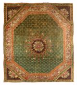 IMPORTANTE TAPPETO AUBUSSON, SAVONNERIE, FRANCIA, CIRCA 1820