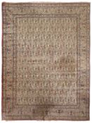 FINE TAPPETO FIRMATO, PERSIA, AREA DI ISFAHAN, CIRCA 1900