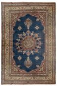 GRANDE TAPPETO PERSIANO, AREA DI DOROKHSH KHORASSAN MERIDIONALE, CIRCA 1920
