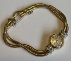 TIMED GOLD JEWELLERY