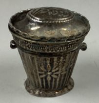 An 18th Century silver box with hinged lid.
