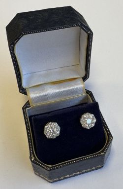 JEWELLERY & WATCHES
