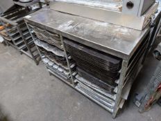 +VAT 102cm stainless steel preparation table with large number of bakers trays included