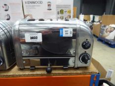 +VAT Four slice Dualit toaster