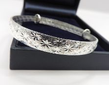 925 Silver Bangle New With Gift Pouch