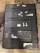Peli 1730 transit case with wheels 1 broken clip
