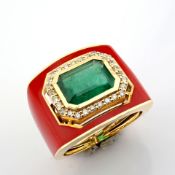 A Luxurious Gold Ring With Red Laser Enamel, Adorned With Vibrant Emerald and Brilliant Diamonds