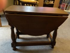 Leaf Table Drop