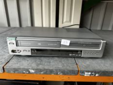 Daewoo VHS and DVD Player. Est £40 - Grade U
