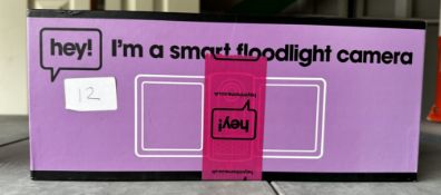 Hey Smart Floodlight Security Camera. Est £120 - Grade U