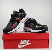 Nike - Sneakers - Size UK 7.5 - Like New