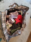 Large Mixed Job Lot of Clothes Ð Men's & Women's Ð Approx. 9kg Ð New & Used