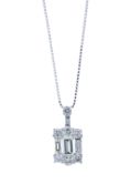 18ct White Gold Cluster Diamond Pendant and Chain 0.83 Carats