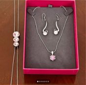 Buckingham Jewellery Set