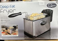 Quest Deep Fat Fryer. Est £40 - Grade U