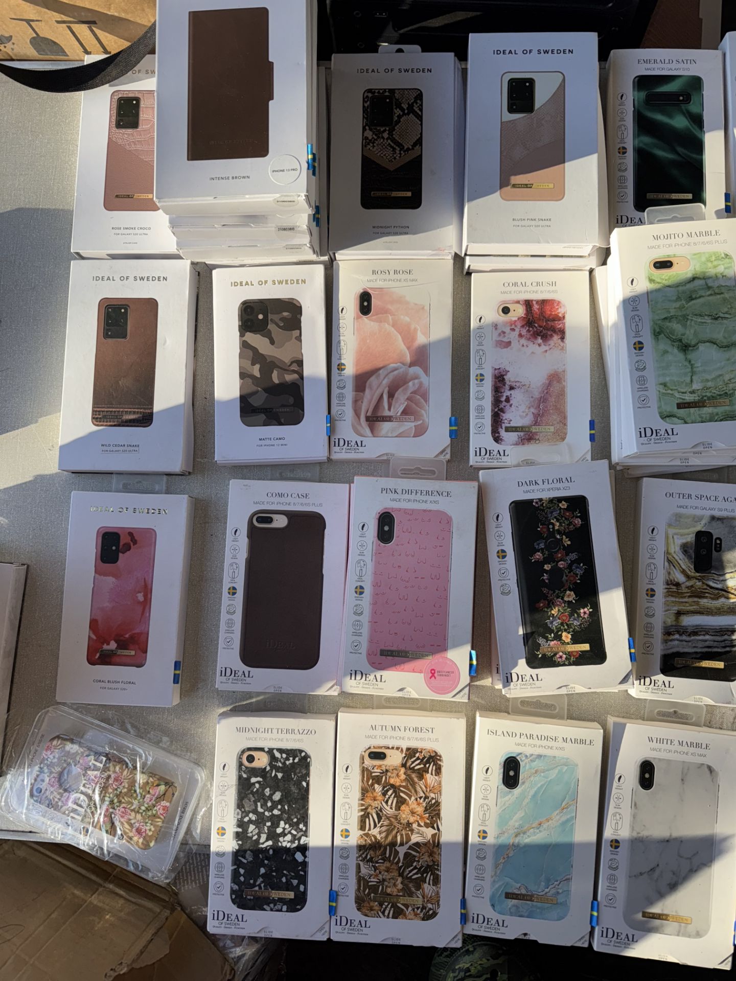 Job Lot 25 x Ideal of Sweden Apple & Samsung High Quality Leather Mobile Phone Cases RRP £1000 - Image 2 of 7
