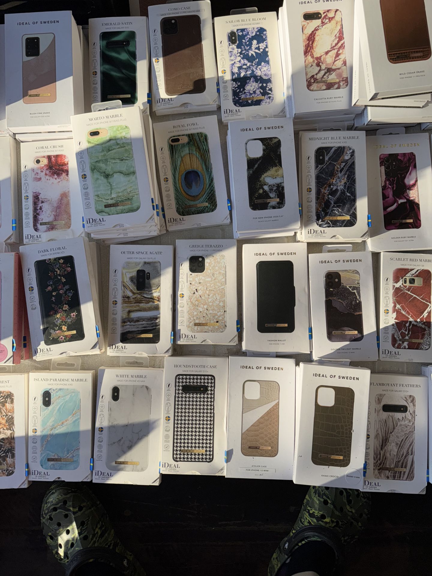 Job Lot 25 x Ideal of Sweden Apple & Samsung High Quality Leather Mobile Phone Cases RRP £1000 - Image 3 of 7