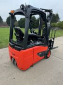 Linde 1.6 Tonne Electric forklift truck 2018 Container Spec