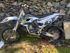 2016 Dirt Bike - Ready to Ride!