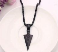 New! Arrowhead Pendant With Chain